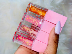 LIP GLOSS
